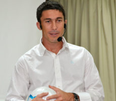 Gonzalo Vilariño Contrataciones Christian Manzanelli Representante Artistico