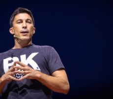 Gonzalo Vilariño Contrataciones Christian Manzanelli Representante Artistico