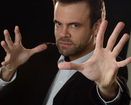 juan ordeix contrataciones christian manzanelli representante artistico (3)