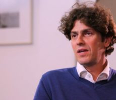Martin Lousteau Contrataciones Christian Manzanelli Representante Artistico