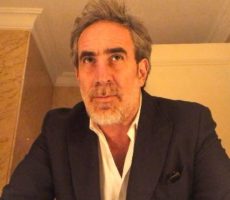 Rodrigo Figueroa Reyes Contrataciones Christian Manzanelli Representante Artistico
