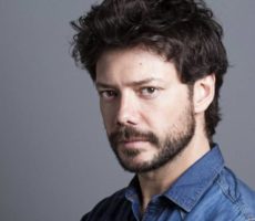 Alvaro Morte Contrataciones Christian Manzanelli Representante Artístico (3)
