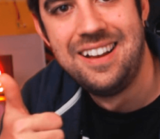 Auron Play Contrataciones Christian Manzanelli Representante Artistico