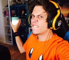 Elrubius Contrataciones Christian Manzanelli Representante Artístico (10)