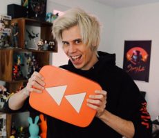 Elrubius Contrataciones Christian Manzanelli Representante Artístico (8)