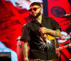 Farruko Contrataciones Christian Manzanelli Representante Artístico (4)