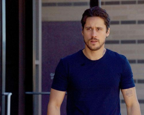 jon michael ecker contrataciones christian manzanelli representante artístico (1)