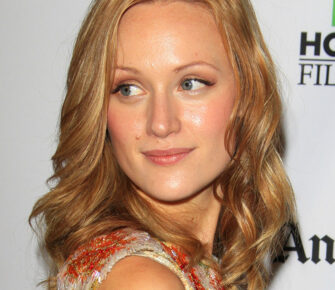 Contratar Kerry Bishé (011-4740-4843) O Al (011-2055-4218) Contrataciones Christian Manzanelli