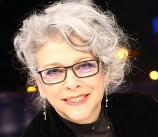 Kiti Manver Contrataciones Christian Manzanelli Representante Artistico.jpg