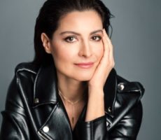 Ledicia Sola Contrataciones Christian Manzanelli Representante Artístico (3)