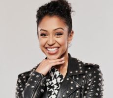 Liza Koshy Contrataciones Christian Manzanelli Representante Artistico
