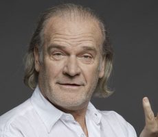 Lluis Homar Contrataciones Christian Manzanelli Representante Artistico.jpg