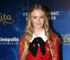 Loreto Peralta Contrataciones Christian Manzanelli Representante Artístico (2)