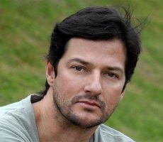 Marcelo Serrado Contrataciones Christian Manzanelli Representante Artistico.jpg .jpg .jpg