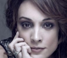 Martina Gusmán Contrataciones Christian Manzanelli Representante Artístico (7)