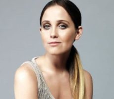 Natasha Dupeyrón Contrataciones Christian Manzanelli Representante Artístico (10)