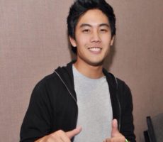 Nigahiga Contrataciones Christian Manzanelli Representante Artistico