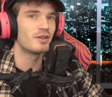 Pewdiepie Contrataciones Christian Manzanelli Representante Artistico