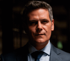 Roberto Enríquez Contrataciones Christian Manzanelli Representante Artístico (1)