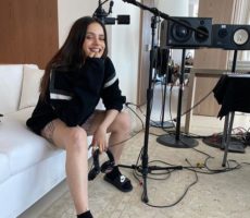 Rosalía Contrataciones Christian Manzanelli Representante Artístico (4)