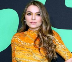 Sofía Castro Contrataciones Christian Manzanelli Representante Artístico (10)