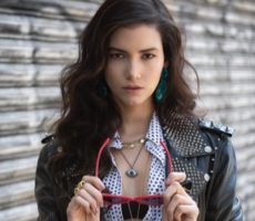 Abril Schreiber Contrataciones Christian Manzanelli Representante Artistico