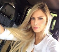 Alejandra Pinzon Contrataciones Christian Manzanelli Representante Artistico .jpg .jpg .jpg .jpg .jpg