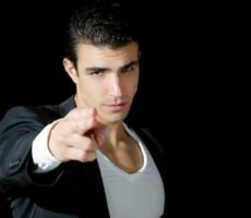 Alejandro Valencia Contrataciones Christian Manzanelli Representante Artístico (2)