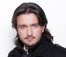 Andrés Sandoval Contrataciones Christian Manzanelli Representante Artístico (3)