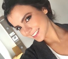 Diana Isabel Acevedo Contrataciones Christian Manzanelli Representante Artistico .jpg .jpg .jpg .jpg