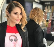 Estefania Gomez Contrataciones Christian Manzanelli Representante Artistico