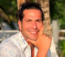 Gregorio Pernia Contrataciones Christian Manzanelli Representante Artistico .jpg .jpg .jpg .jpg .jpg