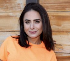 Johanna Fadul Contrataciones Christian Manzanelli Representante Artistico .jpg .jpg .jpg .jpg