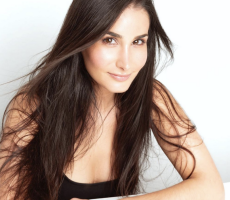 Jordana Issa Contrataciones Christian Manzanelli Representante Artistico .jpg .jpg .jpg .jpg .jpg .png