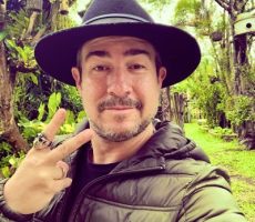 Julian Bustamante Contrataciones Christian Manzanelli Representante Artistico .jpg .jpg