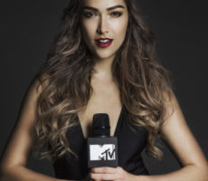 María Camila Giraldo Contrataciones Christian Manzanelli Representante Artístico (5)