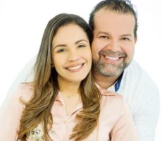 Mauricio Cujar Contrataciones Christian Manzanelli Representante Artistico