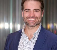 Roberto Manrique Contrataciones Christian Manzanelli Representante Artistico .jpg .jpg .jpg .jpg