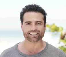 Roberto Manrique Contrataciones Christian Manzanelli Representante Artistico .jpg .jpg .jpg .jpg .jpg