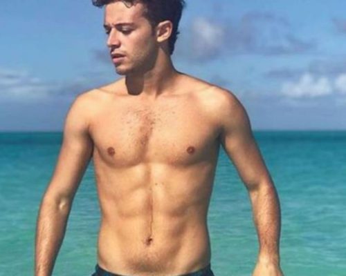 ruggero pasquarelli contrataciones christian manzanelli representante artístico (1)