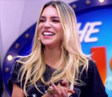 Valentina Lizcano Contrataciones Christian Manzanelli Representante Artístico (18)